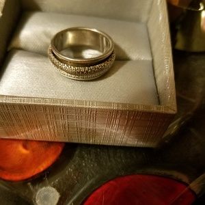 Jewelry - 925 vintage spinner ring size 7 Jewelry - 925 vintage spinner ring size 7